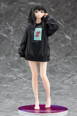 Lycoris Recoil - Takina Inoue Statue / Oversized Sweatshirt Version: Phat!