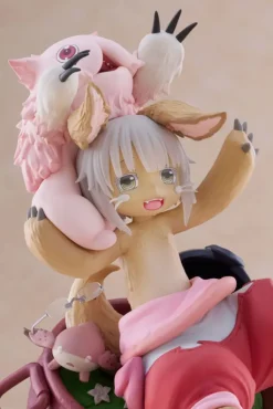 Made in Abyss - Nanachi Statue / The Golden City of the Scorching Sun AMP+ My Treasure Reissue: Tait