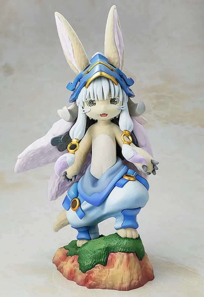 Made in Abyss: The Golden City of the Scorching Sun - Nanachi Statue: Kadokawa