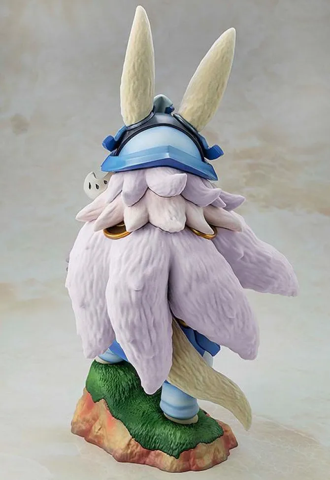 Made in Abyss: The Golden City of the Scorching Sun - Nanachi Statue: Kadokawa