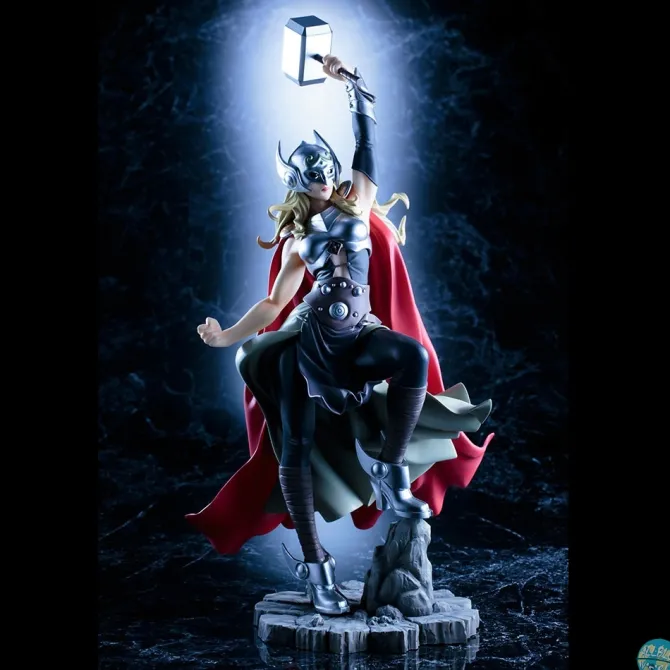 Marvel - Thor Statue - Bishoujo: Kotobukiya