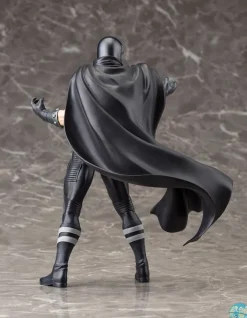 Marvel Comics - Magneto Statue - ARTFX+: Kotobukiya