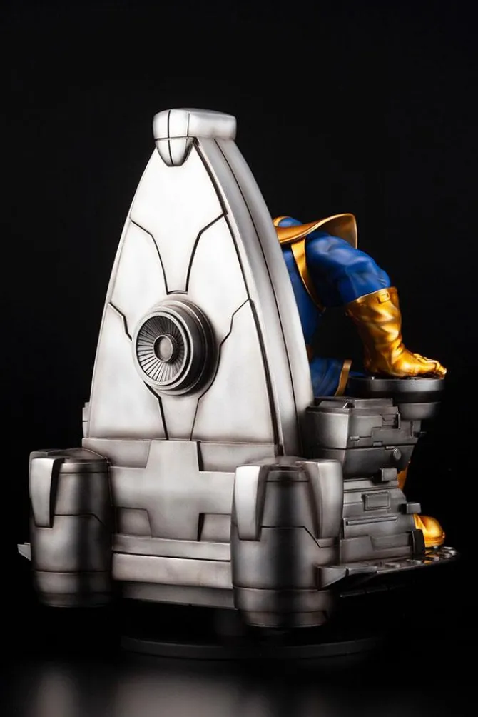 Marvel Comics - Thanos on Space Throne Statue - Fine Art: Kotobukiya