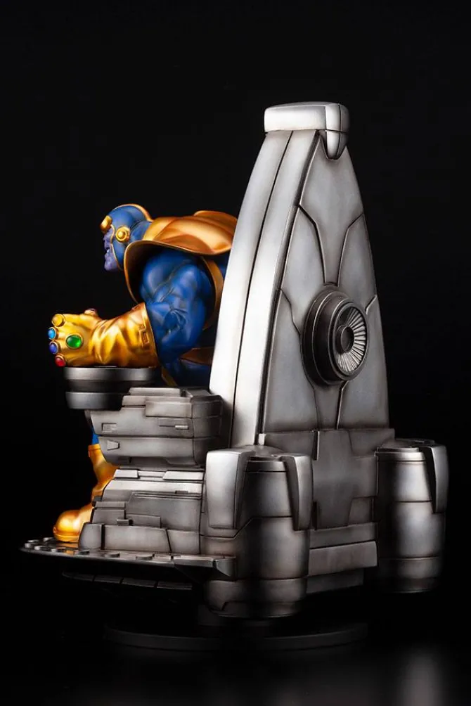 Marvel Comics - Thanos on Space Throne Statue - Fine Art: Kotobukiya