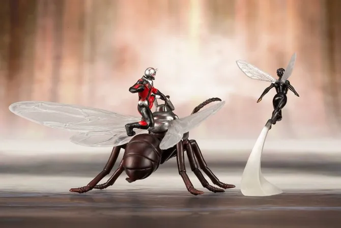 Marvel Comics Avengers Series - Astonishing Ant-Man & Wasp Statue / ARTFX+: Kotobukiya