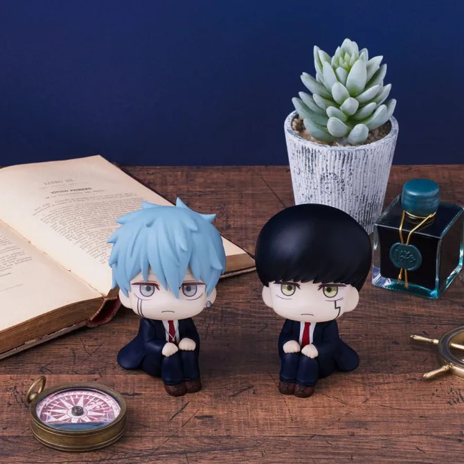 Mashle - Mash Burnedead & Lance Crown Statue / Look Up: MegaHouse