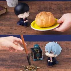 Mashle - Mash Burnedead & Lance Crown Statue / Look Up: MegaHouse