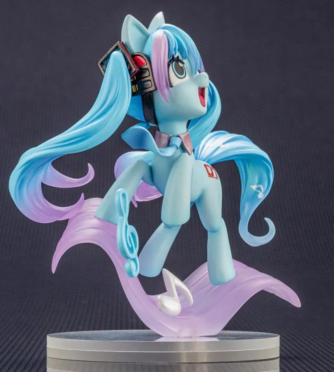 Mein kleines Pony feat. Hatsune Miku - Hatsune Miku Pony Statue / Bishoujo: Kotobukiya