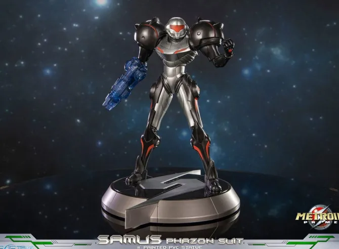 Metroid Prime - Samus Phazon Suit Statue / Standard Edition: First 4 Figures
