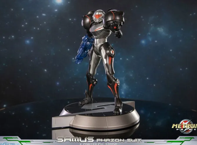 Metroid Prime - Samus Phazon Suit Statue / Standard Edition: First 4 Figures