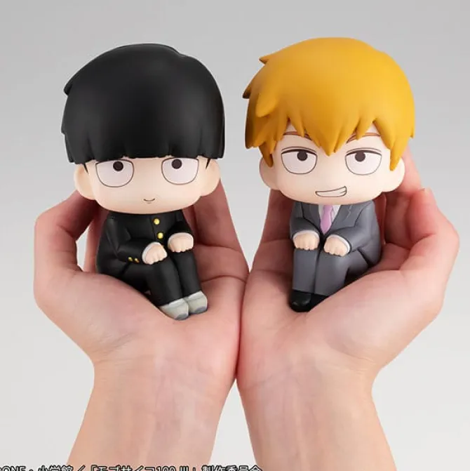 Mob Psycho 100 III - Arataka Reigen Statue / Look Up: MegaHouse