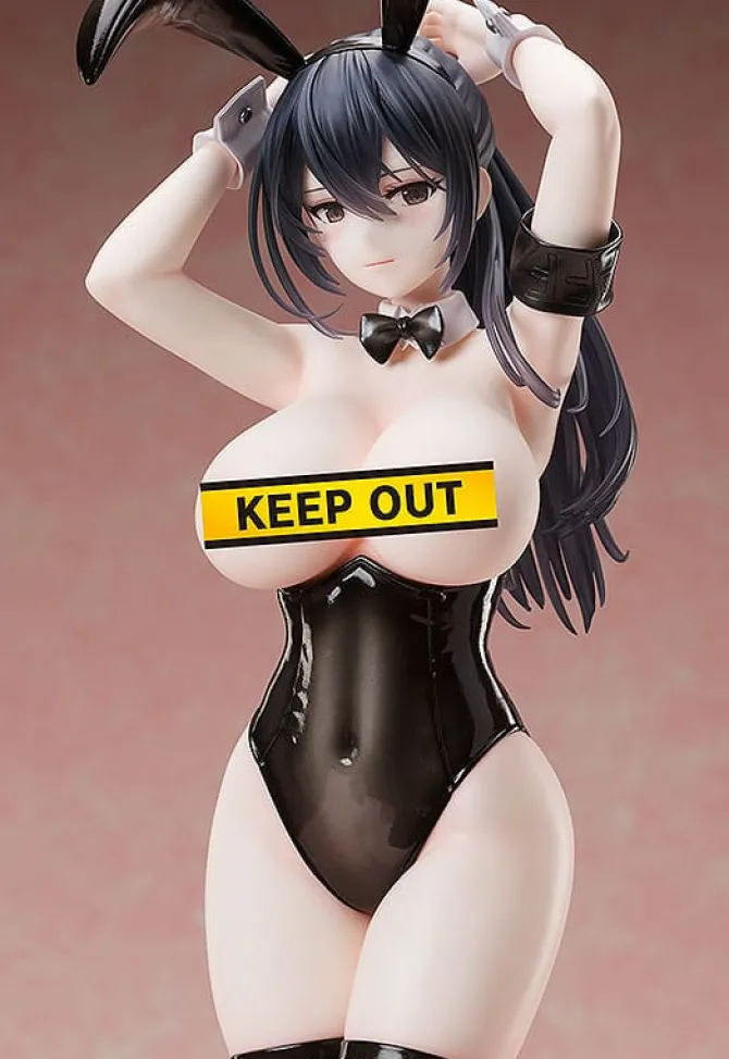 Monochrome Bunny - Aoi Statue: FREEing