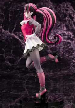 Monster High - Draculaura Statue / Bishoujo: Kotobukiya