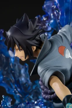 Naruto Shippuuden - Sasuke Uchiha Statue - FiguartsZERO / SUSANOO [Beschädigte Verpackung]: Bandai