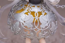 National Treasure - Silver Sachet with Grape Flower and Bird Pattern Statue: Myethos