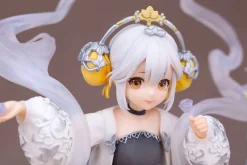 National Treasure - Silver Sachet with Grape Flower and Bird Pattern Statue: Myethos