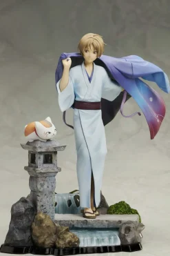 Natsume´s Book of Friends - Takashi Natsume & Nyanko Sensei Statue: Aniplex
