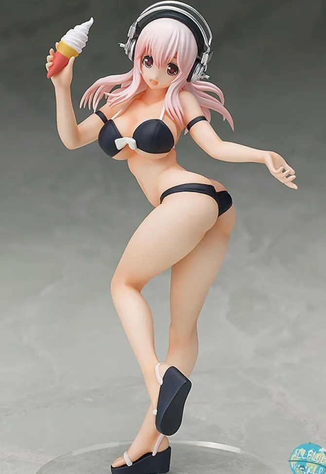 Nitro Super Sonic - Super Sonico Statue - S-style / Swimsuit Version: FREEing