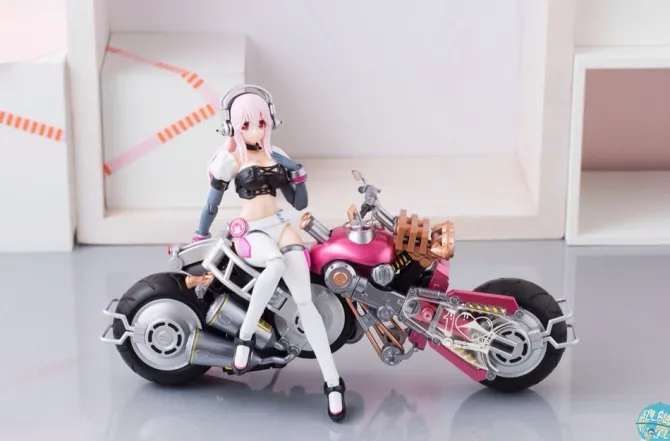 Nitro Super Sonic - Super Sonico with Super Bike Robo - Armor Girls Project: Bandai