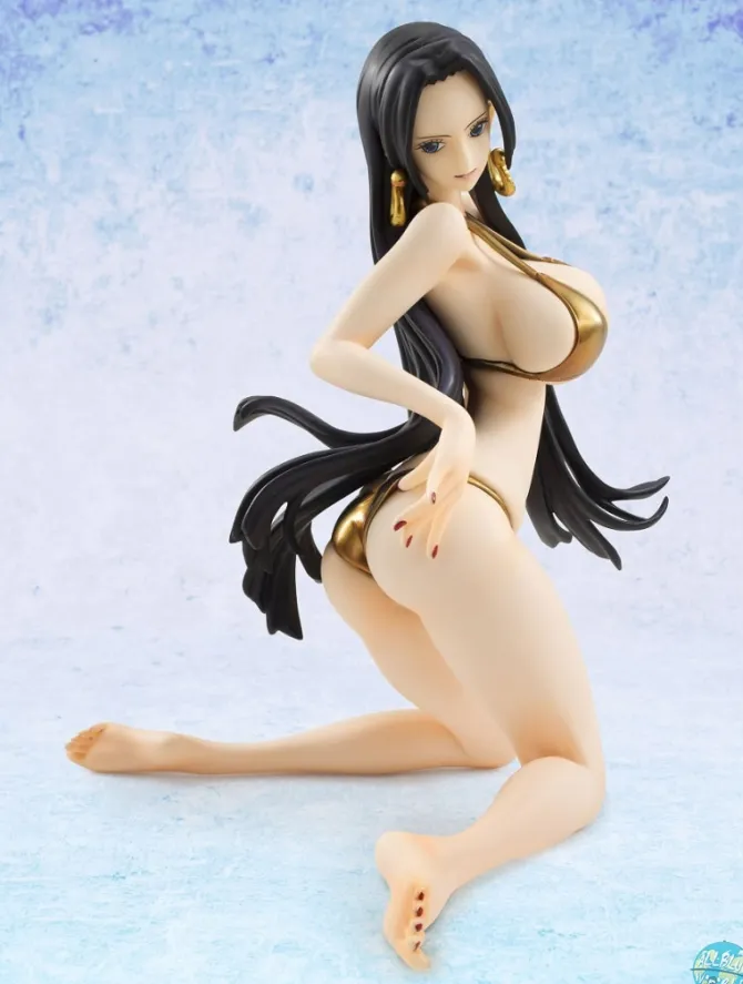 One Piece - Boa Hancock Statue - P.O.P - B.B Version / Gold - Limited Edition: MegaHouse