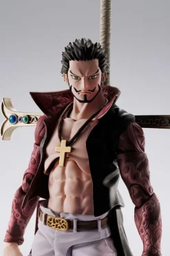 One Piece - Dracule Mihawk HawkeyeActionfigur / S.H.Figuarts: Tamashii Nations