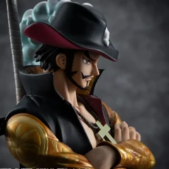 One Piece - Hawk Eye Dracule Mihawk Statue / SA-Maximum - Version R: MegaHouse