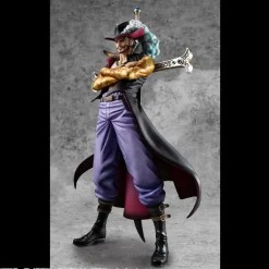 One Piece - Hawk Eye Dracule Mihawk Statue / SA-Maximum - Version R: MegaHouse