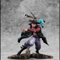 One Piece - Hawk-Eye Dracule Mihawk Statue / Neo Maximum: MegaHouse