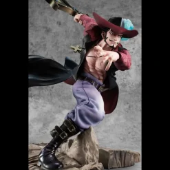 One Piece - Hawk-Eye Dracule Mihawk Statue / Neo Maximum: MegaHouse