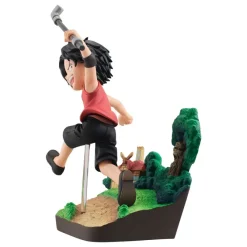 One Piece - Portgas D. Ace Statue / Run! Run! Run! G.E.M. Serie: MegaHouse