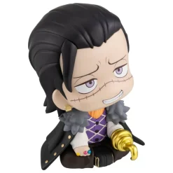 One Piece - Sir Crocodile Statue / Look Up (Cross Guild Outfit): MegaHouse