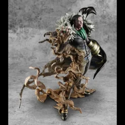 One Piece - Sir Crocodile Statue / MAS Maximum: MegaHouse