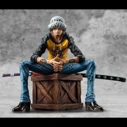 One Piece - Trafalgar Law Statue / P.O.P Playback Memories: MegaHouse