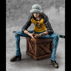 One Piece - Trafalgar Law Statue / P.O.P Playback Memories: MegaHouse