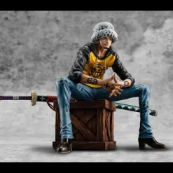 One Piece - Trafalgar Law Statue / P.O.P Playback Memories: MegaHouse