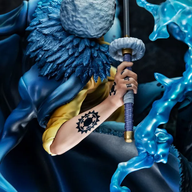 One Piece - Trafalgar Law Statue / WA-Maximum The Surgeon of Death Awaken: MegaHouse