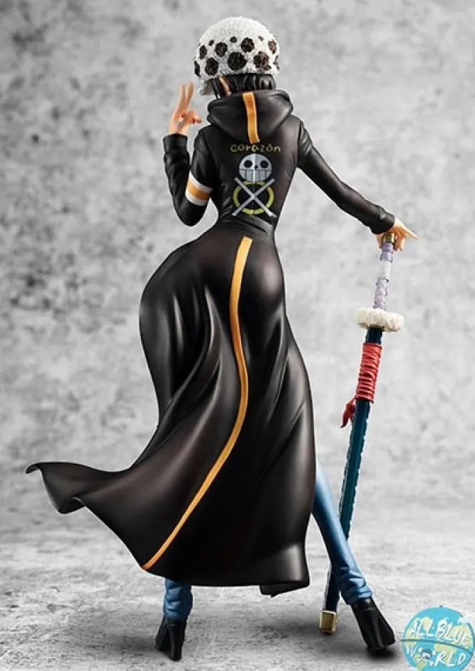 One Piece - Trafalgar Law - Excellent Model P.O.P / I.R.O: MegaHouse