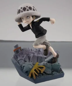 One Piece - Trafalgar Law Statue / Run! Run! Run! G.E.M. Serie: MegaHouse