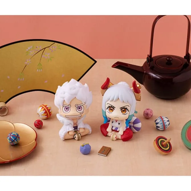 One Piece - Yamato Statue / Look Up: MegaHouse