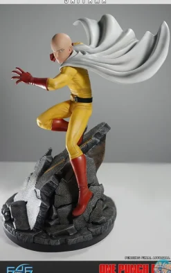 One-Punch Man - Saitama Statue: First 4 Figures