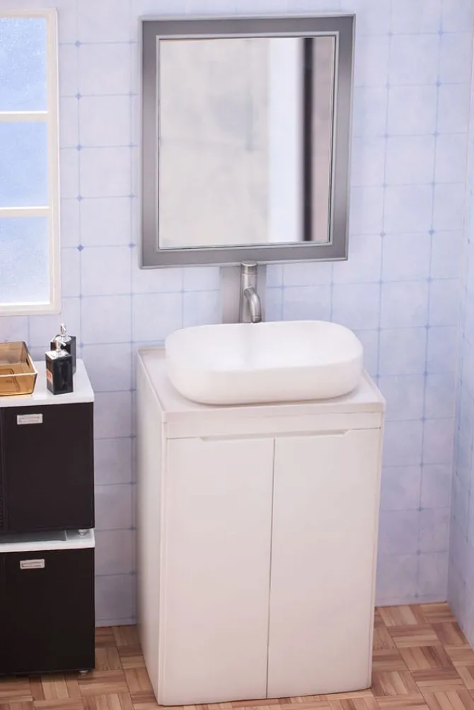 Original Character - Apocrypha Statue / Selfie Girl Illustration by hitomio16 Deluxe Edition: Kawa D