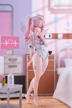 Original Character - Apprentice Nurse Ai Tsukuyomi Statue: Bibi Buttons