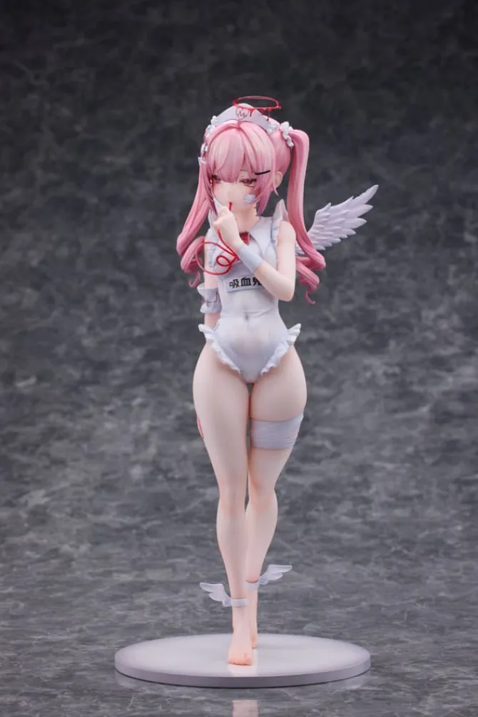 Original Character - Apprentice Nurse Ai Tsukuyomi Statue: Bibi Buttons