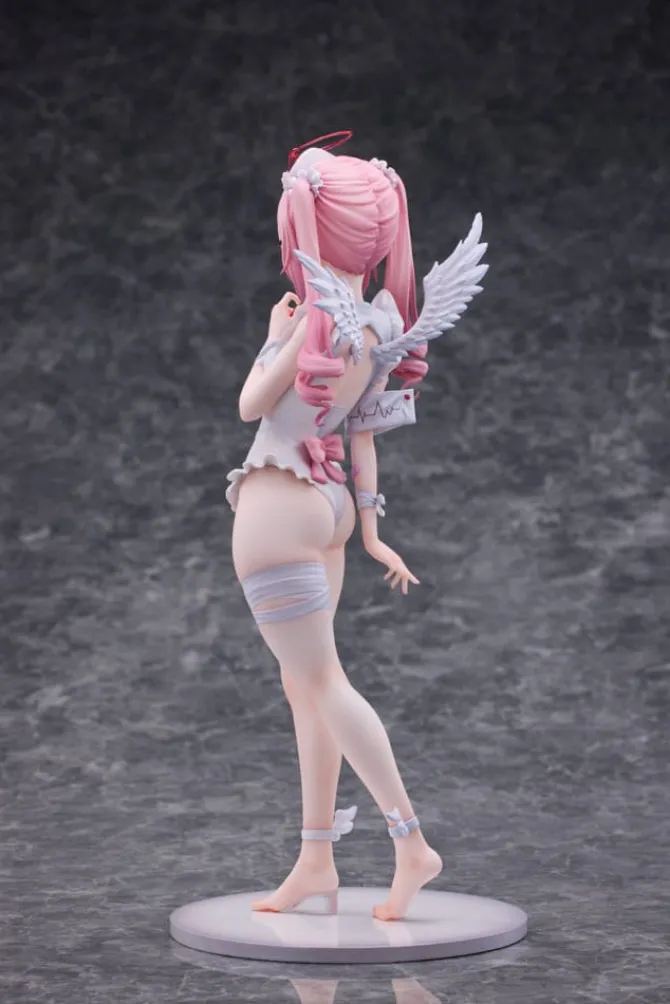 Original Character - Apprentice Nurse Ai Tsukuyomi Statue: Bibi Buttons