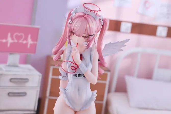 Original Character - Apprentice Nurse Ai Tsukuyomi Statue: Bibi Buttons