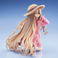 Original Character - Maeda Shiori Statue / by TwinBox: Union Creative