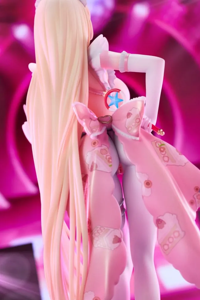 Original Character - Sadie Statue / Illustrated by Mendokusai: PartyLook