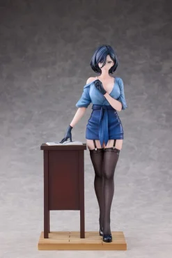 Original Character - Toutotsu ni Nugidasu Tennen Bijutsu Kyoushi Rumi Statue / Illustration by Keso