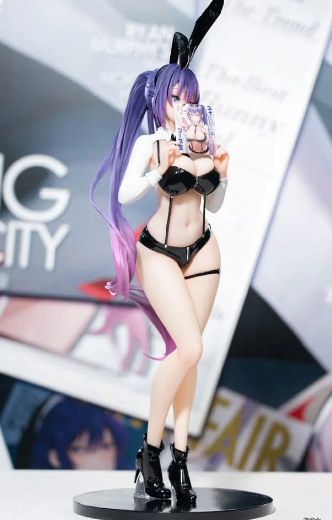 Original Character - Yuna Statue / Bunny Girl Ver.: BearPanda