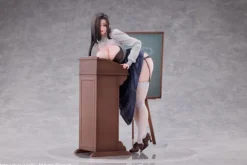 Original Illustration - Martha-sensei Statue / illustration by Throtem Bonus Inclusive Limited Editi